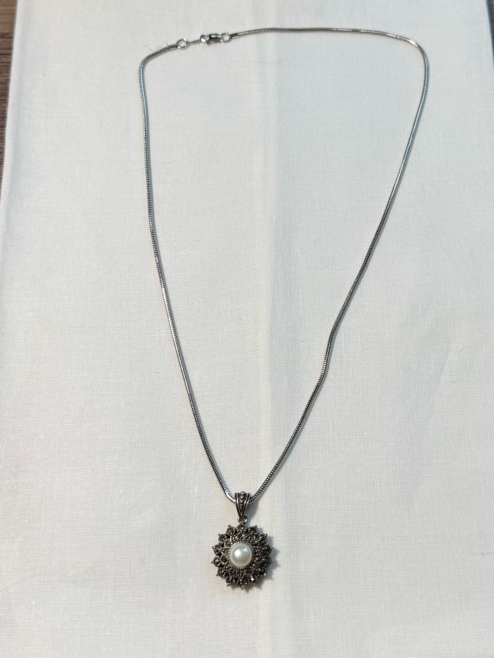 Marcasite sterling silver pendant and chain